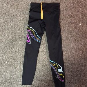 Under armour women’s small running leggings